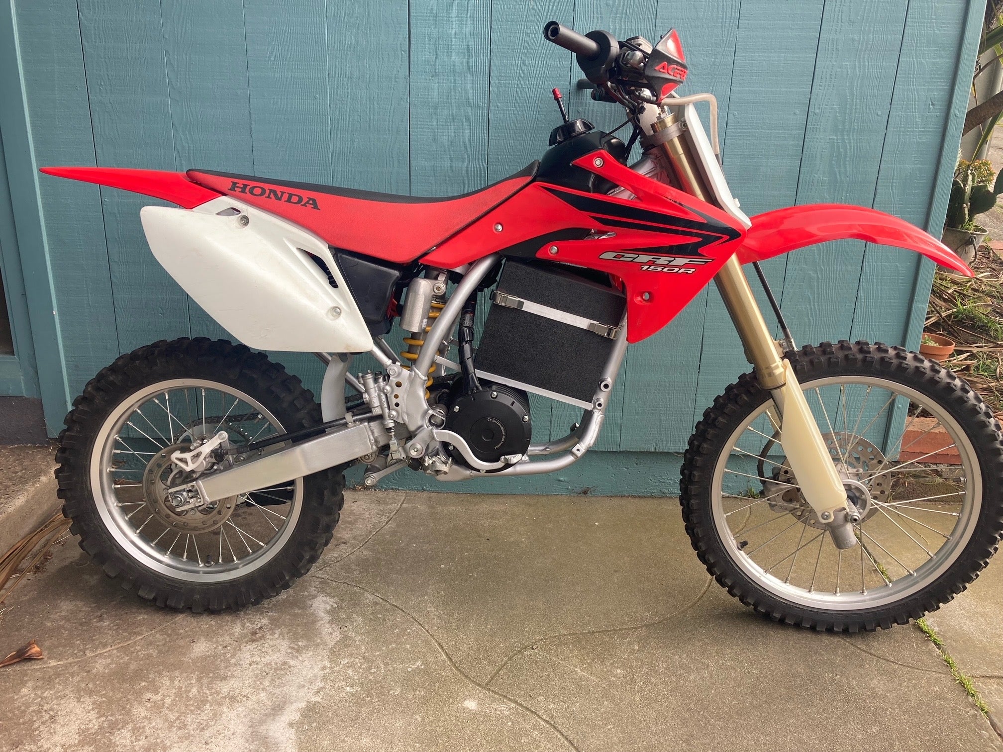 EMX® 28kW Kit- QS138 70H V3 - Apexmall