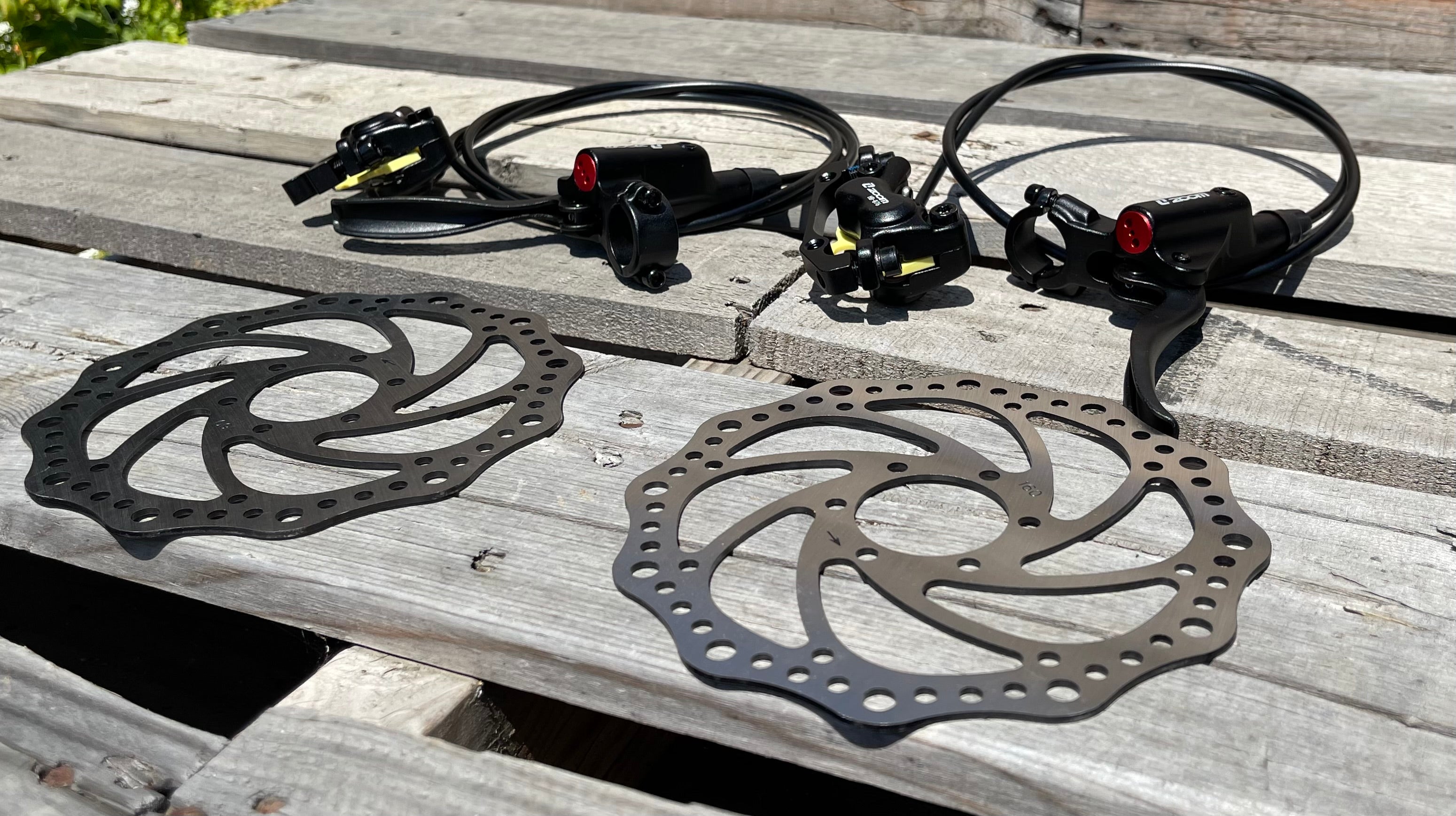 Razor / ETM™ 4 Piston Hydro Brake Kit - Apexmall